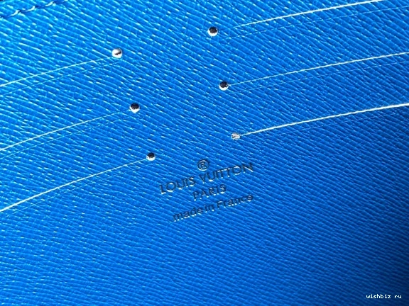 WIS LOUIS VOYAGE POCHETTE VUITTON 1104